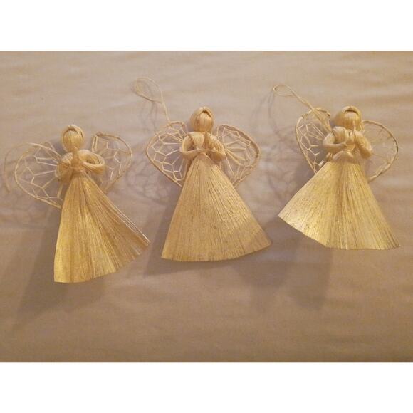 Lot of 3: Delicate Fragile Handmade Corn Husk Angel Christmas Ornaments - Picture 1 of 10